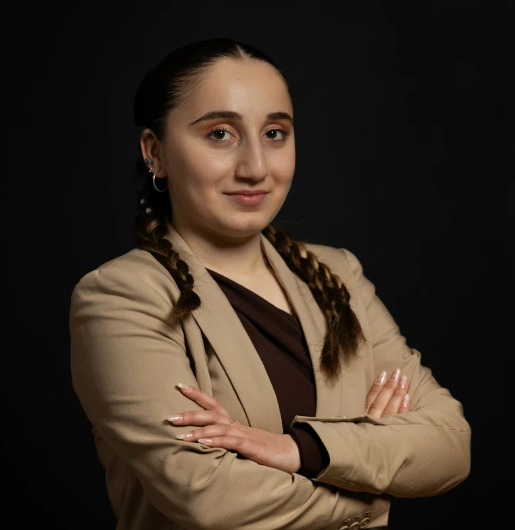 რუსა გველესიანი